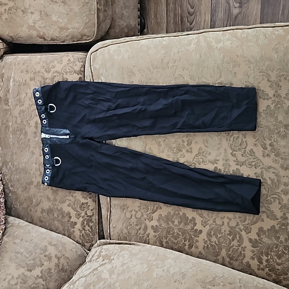 Widow Pants